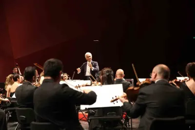 Eskişehir'de Klasik Müzik Rüzgarı: Efsane Ve Gelecek Konseri