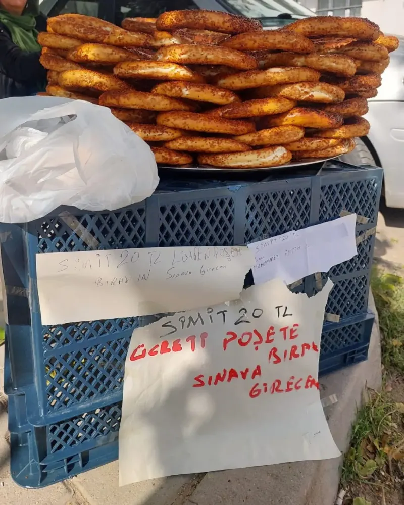 Elazığ'da Simitçi Tezgahına Not Bırakıp KPSS Oturumuna Girdi