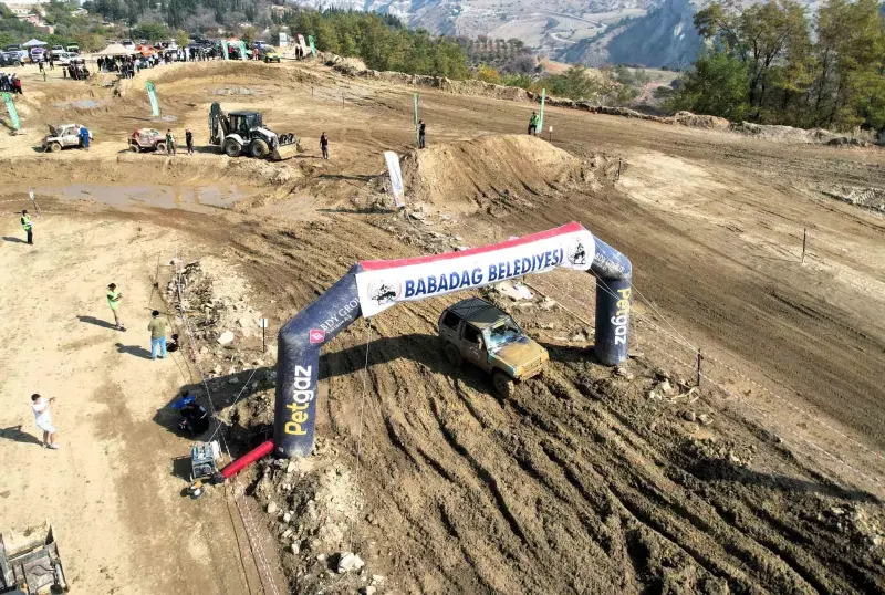Adrenalin Dolu Babafest Finalinde Off-Road Heyecanı Yaşandı