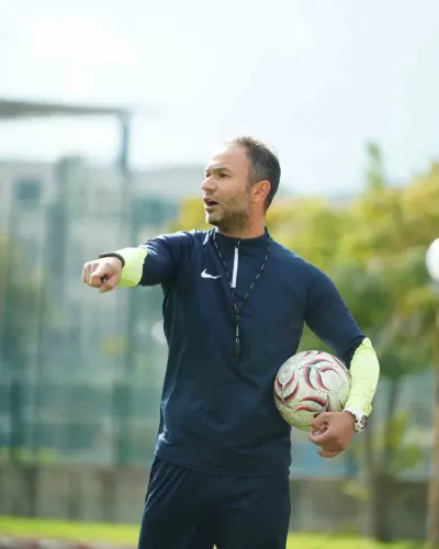 Kahramanmaraş İstiklalspor'da Teknik Direktör Ömer Faruk Mahir İle Yollar Ayrıldı