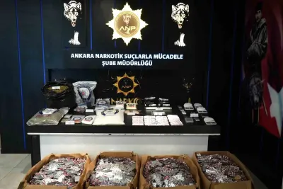 Başkentte Düzenlenen Uyuşturucu Operasyonunda Yüz Binlerce Sentetik Ecza Yakalandı
