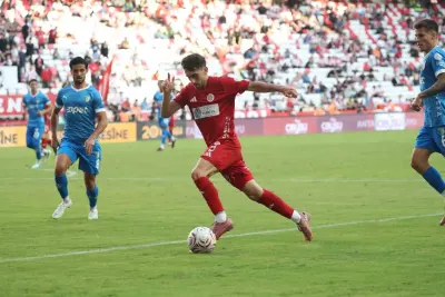 Antalyaspor Sahasında Bodrum FK'ya 2-1 Mağlup Oldu