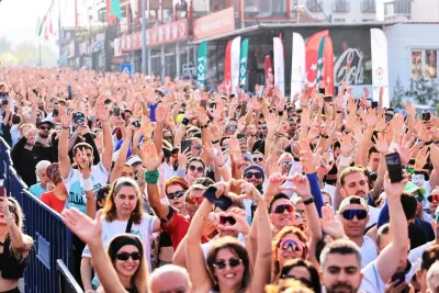 Pamukkale'de Düzenlenen İkinci Lykos Yarı Maratonu Rekor Katılımla Gerçekleşti