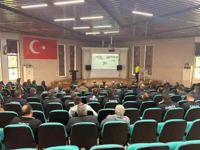 Erzincan'da Zabıta ve Şoförlere Trafik Güvenliği Eğitimi Verildi