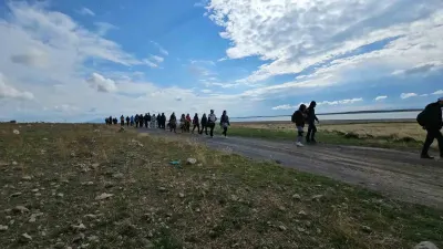 Bitlis Arin Gölü’nde Kuraklık ve Su Çekilmesine Dikkat Çekmek İçin Yürüyüş Düzenlendi