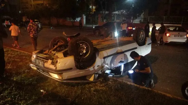 Antalya'da Kontrolden Çıkan Otomobil Takla Attı: Sürücü Yaralandı