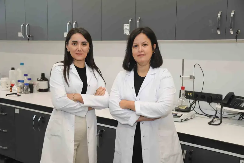 Bursa Teknik Üniversitesi Akademisyenlerinden Renk Değiştiren Akıllı Yara Örtüsü