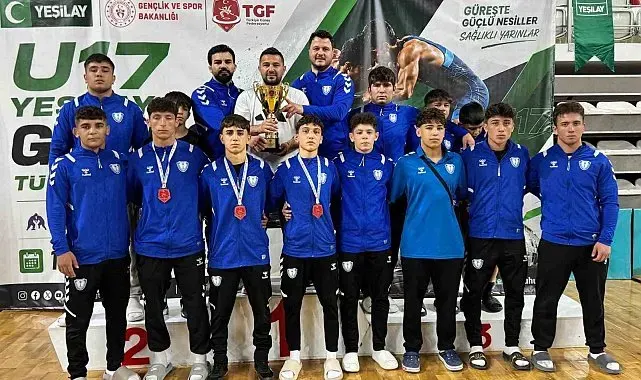 Şahinbeyli güreşçilerden Türkiye Kupası'nda büyük başarı
