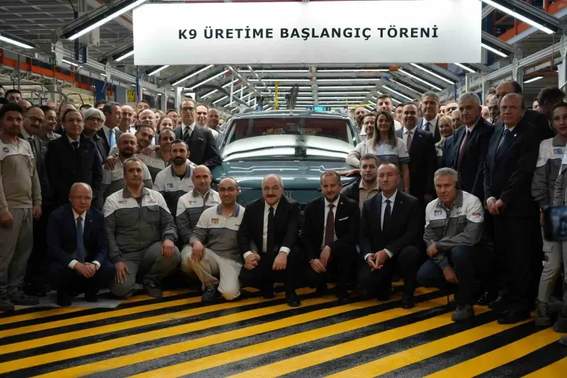 Bursa Tofaş Fabrikasında K9 Projesiyle Hafif Ticari Araç Üretimi Başladı