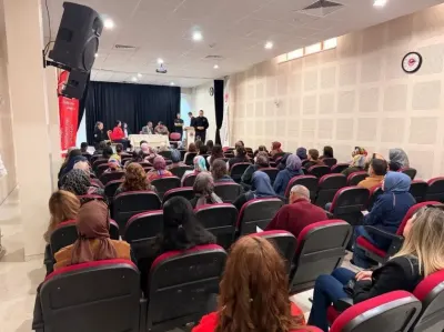 Niğde Polisinden Öğrenci ve Velilere Kapsamlı Güvenlik Eğitimi