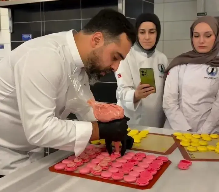Sinop Üniversitesinde Aşçılık Öğrencilerine Yönelik Makaron Eğitimi Verildi