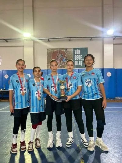 Muğla U14 Hokey Ligi Karşılaşmaları Büyük Bir Heyecanla Devam Ediyor
