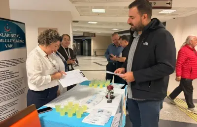 Nazilli Devlet Hastanesi’nde Hasta Hakları Günü İçin Bilgilendirme Standı Kuruldu