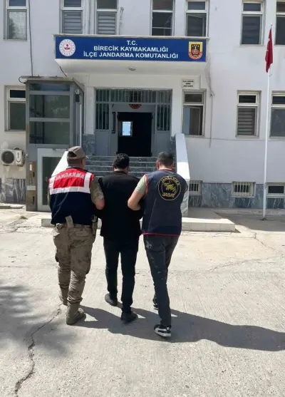 Şanlıurfa’da Uyuşturucu Ticareti Hükümlüsü Operasyonla Yakalandı