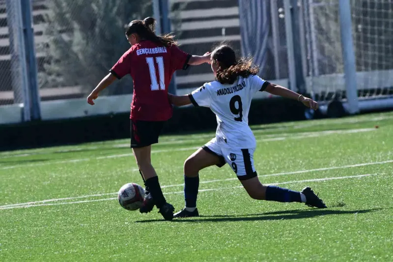 Anadolu Yıldızları Rakibini 3-1 Mağlup Etti