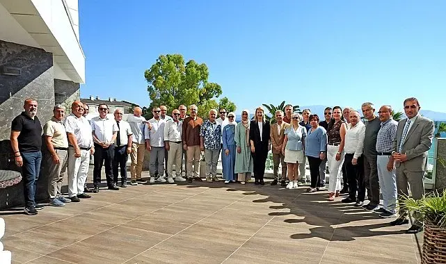 Hayat Boyu Öğrenme Dönem Sonu Değerlendirme Toplantısı Çeşme'de yapıldı