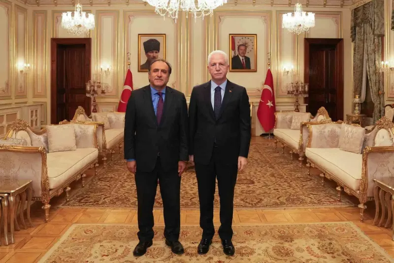 İstanbul Veteriner Hekimleri Odası Seçimlerini Kazanan Ahmet Yavuz Karaca Görevi Devraldı