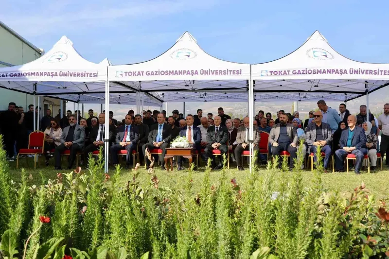 Tokat’ta Süs Bitkileri Üretimini Geliştirme Projesi Kapsamında Fidan Dağıtımı Yapıldı