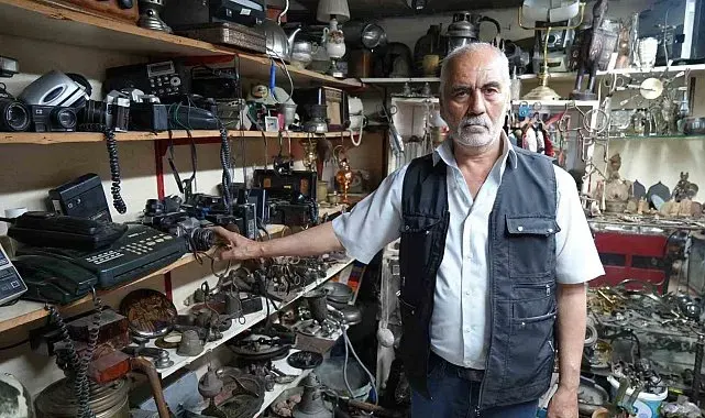 45 yıllık antikacı, sahte ürünlere dikkat çekti