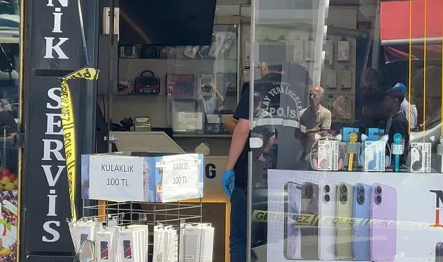 Telefoncuya kurye kılığında gelip kurşun yağdırdı: 1 ölü