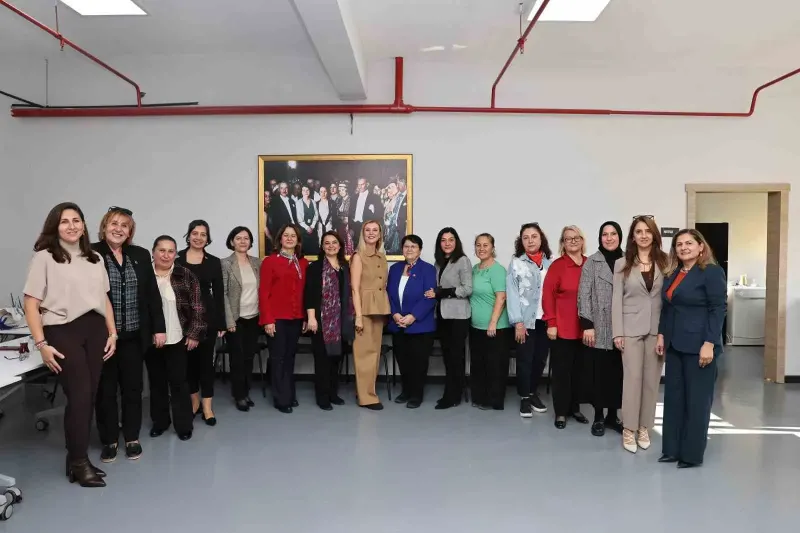 Nilüferli Kadın Muhtarlar 26 Ekim Gününde Düzenlenen Etkinlikte Buluştu