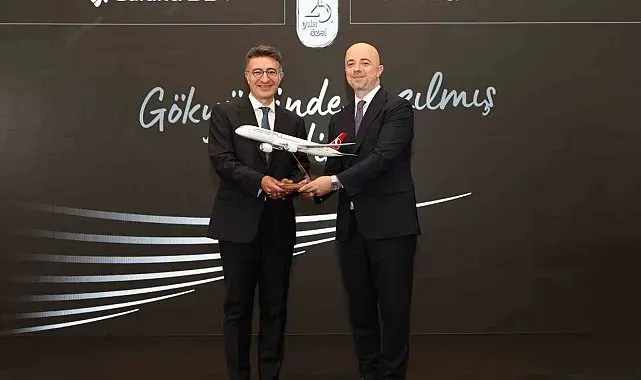Garanti BBVA ve Türk Hava Yolları'ndan 25 yıllık iş birliğine özel kredi kartı