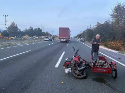 Kastamonu Tosya Bölgesinde Otomobil İle Motosiklet Çarpıştı