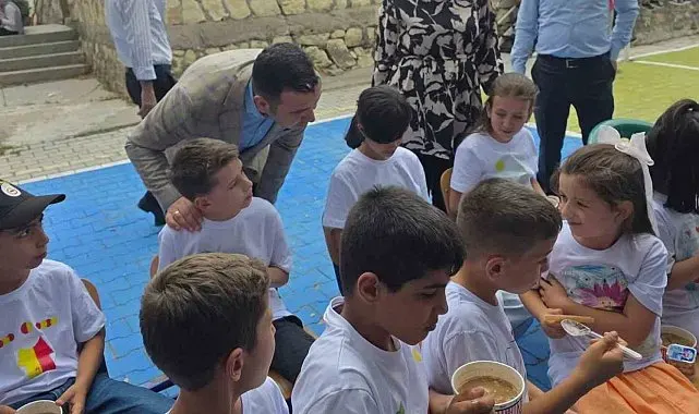 Kaymakam Algın, Karaburun'da aşure etkinliğine katıldı
