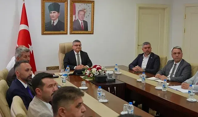 Sinop'ta demir yolu projesi için kritik toplantı