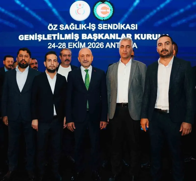 Mehmet Aküzüm'den Sağlık Emekçileri İçin Mücadele Vurgusu