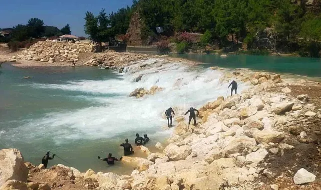 Manavgat'ta çayda kaybolan genç 13 gündür aranıyor
