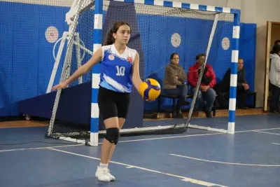 Muğla Menteşe'de 29 Ekim Cumhuriyet Voleybol Turnuvası Başladı