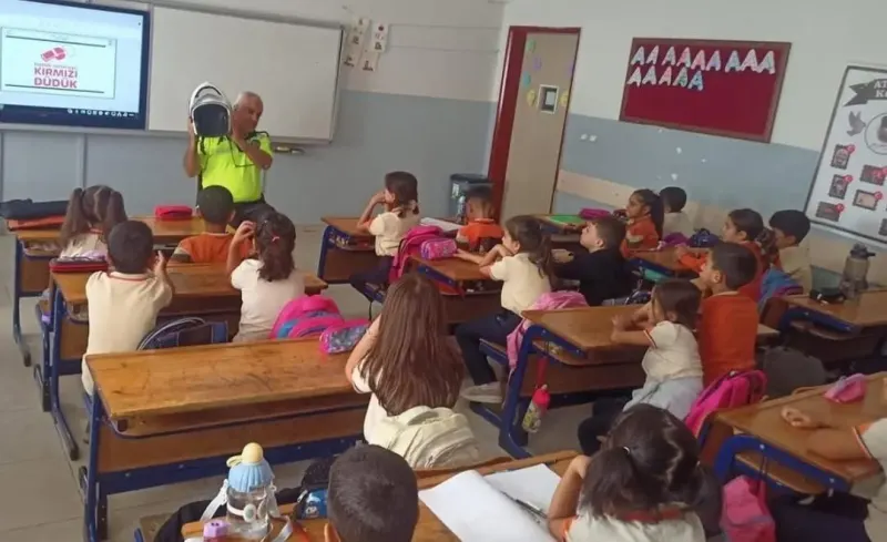 Kilis'te Öğrencilere Kapsamlı Trafik Güvenliği Eğitimi Verildi