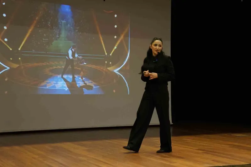 Esenyurt’ta Düzenlenen Dikkat Semineri Öğrencilerden Yoğun İlgi Gördü