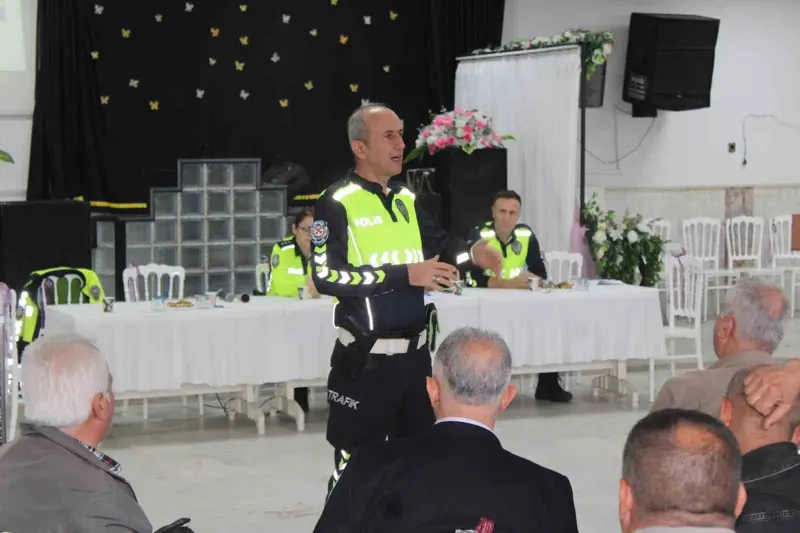 Aydın'da Servis Şoförleri ve Rehber Personele Kapsamlı Trafik Eğitimi