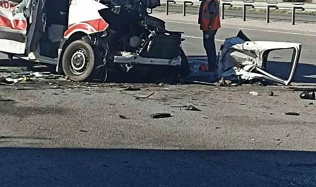 Kütahya'da trafik kazası: 1 ölü, 4 yaralı