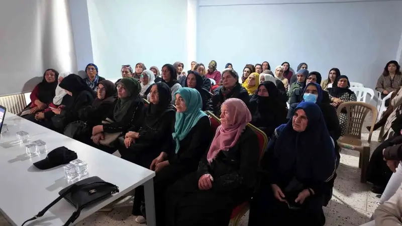 Elazığ'da Kadınlara Yönelik Meme Kanseri Bilgilendirme Semineri Düzenlendi