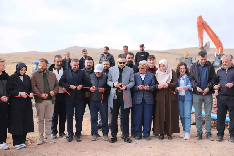 Ağrı'nın Esnemez Köyünde Çeyrek Asırlık Su Sorunu Tarihe Karıştı