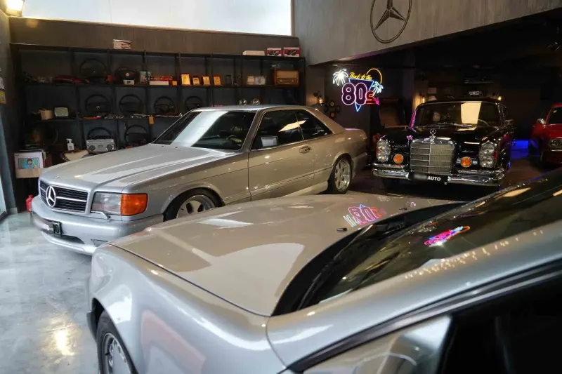 Çocukluktaki Oyuncak Araba Tutkusu Özel Bir Mercedes Müzesine Dönüştü