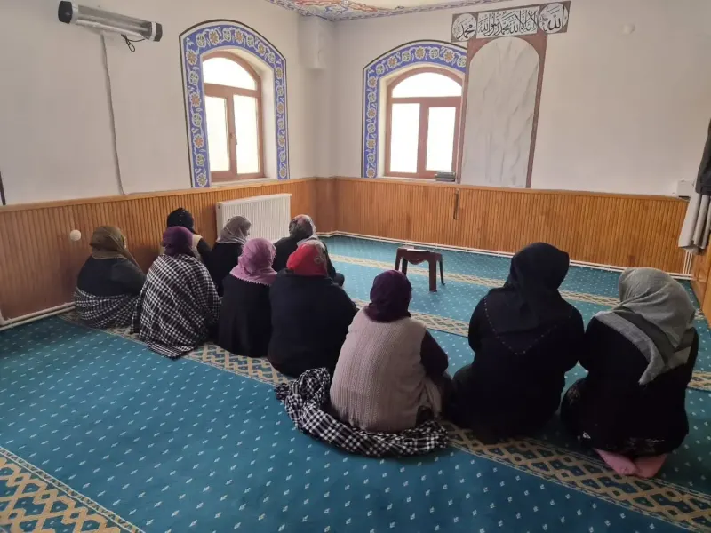Aydıntepe İlçesinde Kadınlar İçin Düzenlenen Cami Sohbetleri Başladı