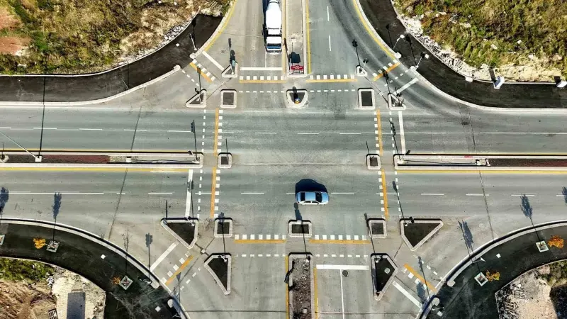 Eskişehir'de Bulvarlar Yeni Trafik Çizgileriyle Güvenli Hale Getirildi