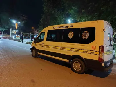 Batman'daki Park Kavgasında Bir Kişi Bıçakla Yaralandı