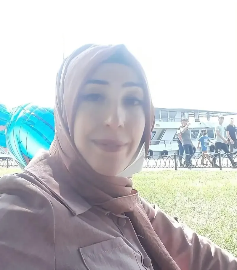 Kahraman Anne Minibüsün Altında Kalarak Hayatını Kaybetti
