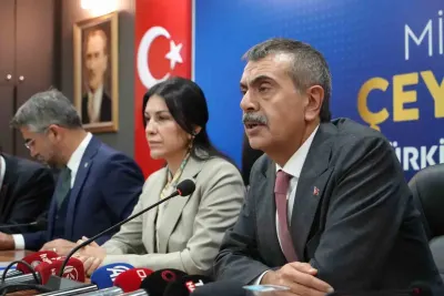 Milli Eğitim Bakanı Yusuf Tekin Erzurum’da Muhalefeti Sert Sözlerle Eleştirdi