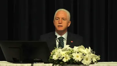 İstanbul Valisi Davut Gül Kurumlara Tasarruf Ve Afet Hassasiyeti Çağrısı Yaptı