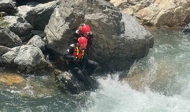 Akıntıya kapılarak kaybolan şahsı arama çalışmaları sürüyor