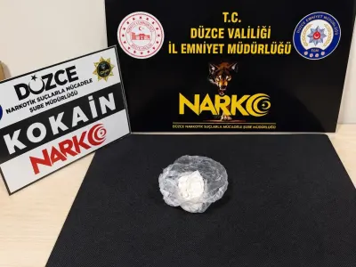 Düzce'de Düzenlenen İki Ayrı Narkotik Operasyonunda İki Kişi Tutuklandı