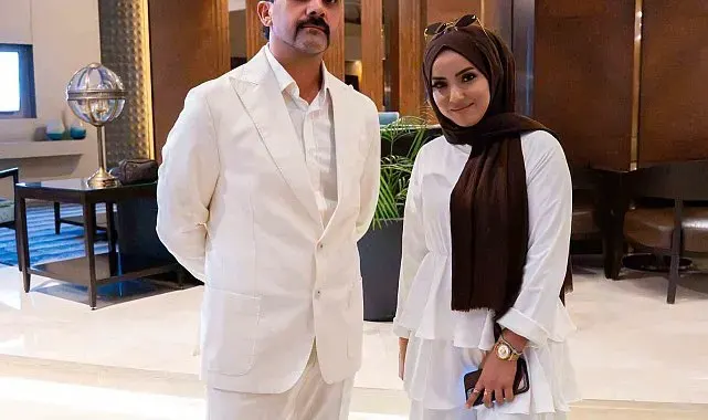 Gençlerle buluşan Bayhan: "Şarkılara dalıp gidiyorum"