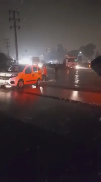 Hatay'da Sağanak Yağış Hayatı Olumsuz Etkiledi