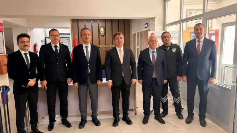 Erzincan Valisi Aydoğdu Kurum Ziyaretlerinde İncelemelerde Bulundu